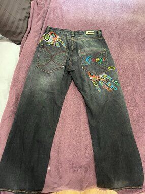 COOGI vintage jeans with embroidered hand design